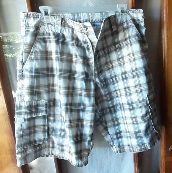 Men's Shorts Basix of America Medium - Picture 13 of 15